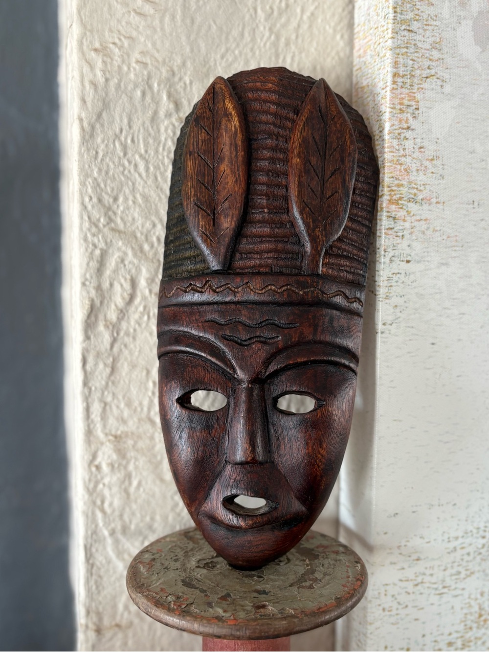 Hand Carved Vintage Solid Dark Wood African Tribal Mask Wall Art Hanging Leaf